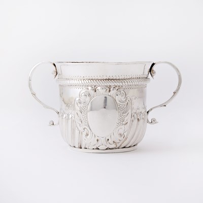 Lot 94 - Queen Anne Sterling Silver Porringer