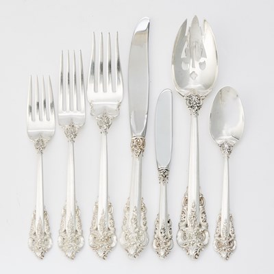 Lot 715 - Wallace Silversmiths Sterling Silver 'Grand Baroque' Pattern Part Flatware Service