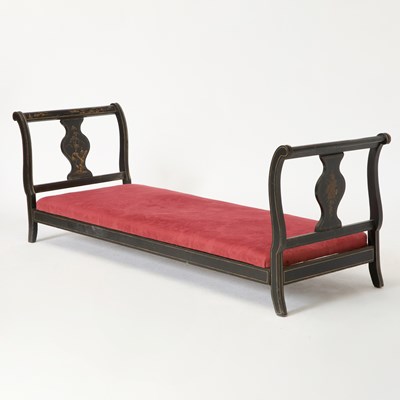 Lot 644 - Black Lacquer and Chinoiserie Decorated Daybed