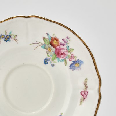 Lot 91 - Extensive Spode Porcelain "Dresden Rose" Dinner Service