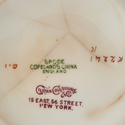 Lot 91 - Extensive Spode Porcelain "Dresden Rose" Dinner Service