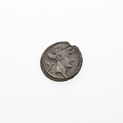 Lot 27 - Q. Pomponius Musa. c. 66 B.C.E. AR Denarius (3.57g, 19mm).