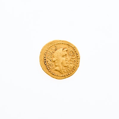 Lot 51 - Julius Caesar, A. Hirtius (Moneyer). c. 46 B.C.E. AV Aureus (8.14g, 20mm).