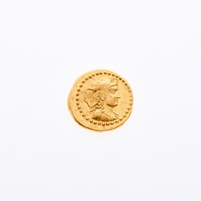 Lot 60 - L. Cestus and C. Norbanus. c. 43 B.C.E. AV Aureus (7.98g, 20mm).