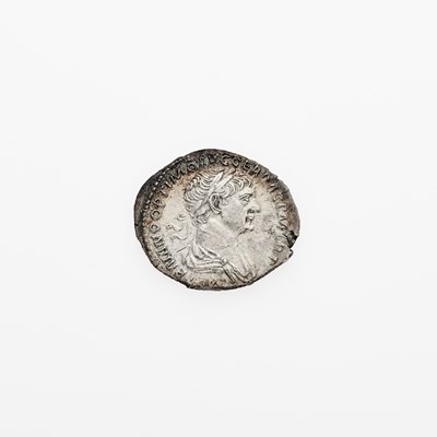 Lot 109 - Trajan. c. 114-117 C.E. AR Denarius (3.20g, 20mm).