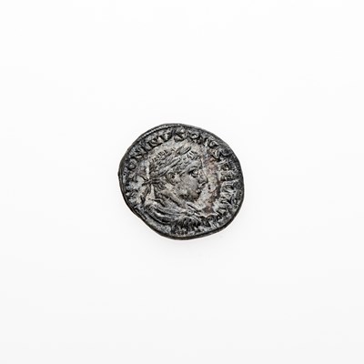 Lot 129 - Elagabalus. c. 218-222 C.E. AR Denarius (3.32g, 19mm).
