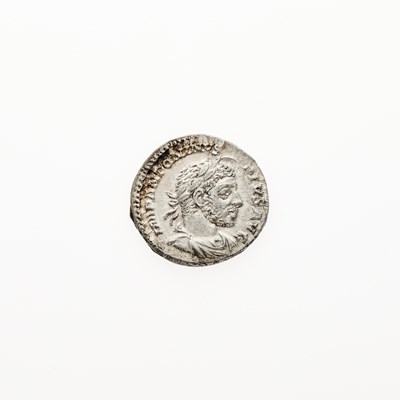 Lot 130 - Elagabalus. c. 218-222 C.E. AR Denarius (3.16g, 18mm).