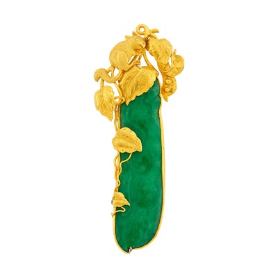 Lot 2080 - High Karat Gold and Jade Pendant-Brooch