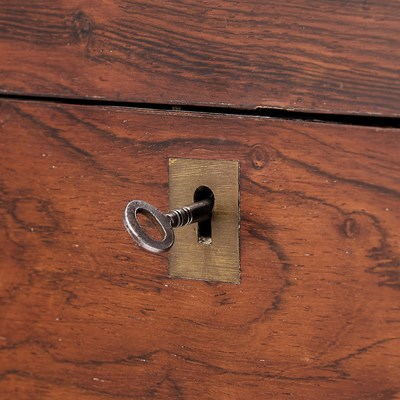 Lot 48 - Victorian Rosewood Cave à Liqueur