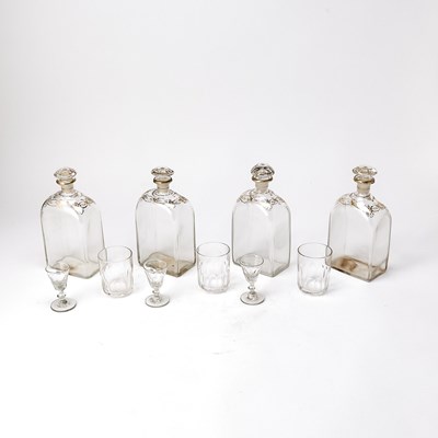 Lot 48 - Victorian Rosewood Cave à Liqueur
