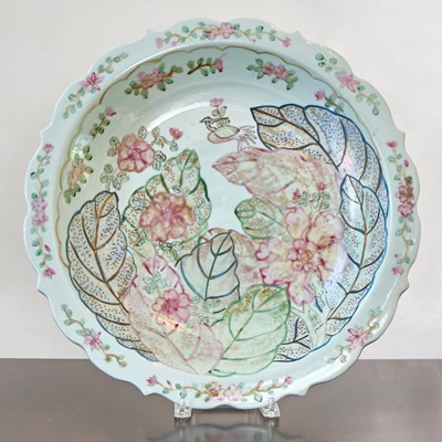 Lot 161 - Chinese Porcelain Barbed Rim Charger