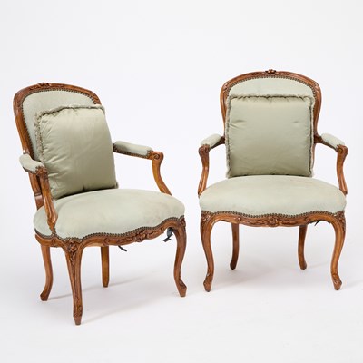 Lot 182 - Pair of Louis XV Beechwood Fauteuils en Cabriolet