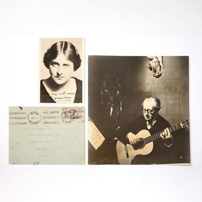 Lot 635 - Signed photo by Andres Segovia