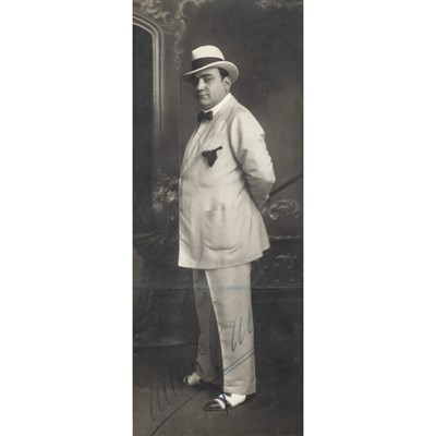 Lot 638 - A signed portrait photograph of Enrico Caruso
