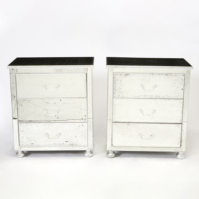 Lot 305 - Pair of Mirrored Chest of Drawers