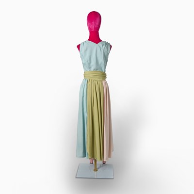 Lot 504 - Rose's Summer Vacation Set for the Catskills worn on screen in The Marvelous Mrs. Maisel