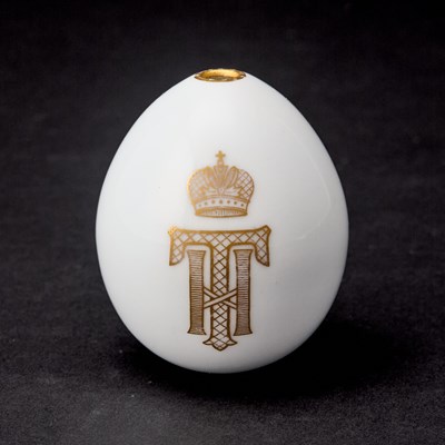 Lot 156 - Russian Porcelain Easter Egg