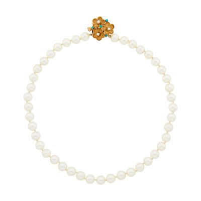 Lot 2144 - Cultured Pearl Necklace with Gold, Pearl and Turquoise Flower Clasp