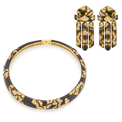 Lot 90 - Marina B Gold, Black Lacquer, Enamel and Diamond 'Onda' Choker Necklace and Pair of Pendant-Earclips, France