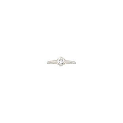 Lot 1116 - Tiffany & Co. Platinum and Diamond Ring