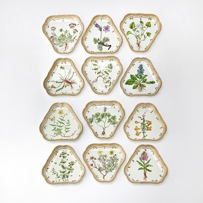 Lot 114 - Set of Twelve Royal Copenhagen Porcelain 'Flora Danica' Pattern Cake Plates