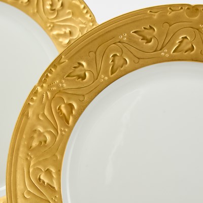 Lot 68 - Pair of Paul Judicone for D. Porthault Limoges Porcelain Gilt Decorated Dinner Plates