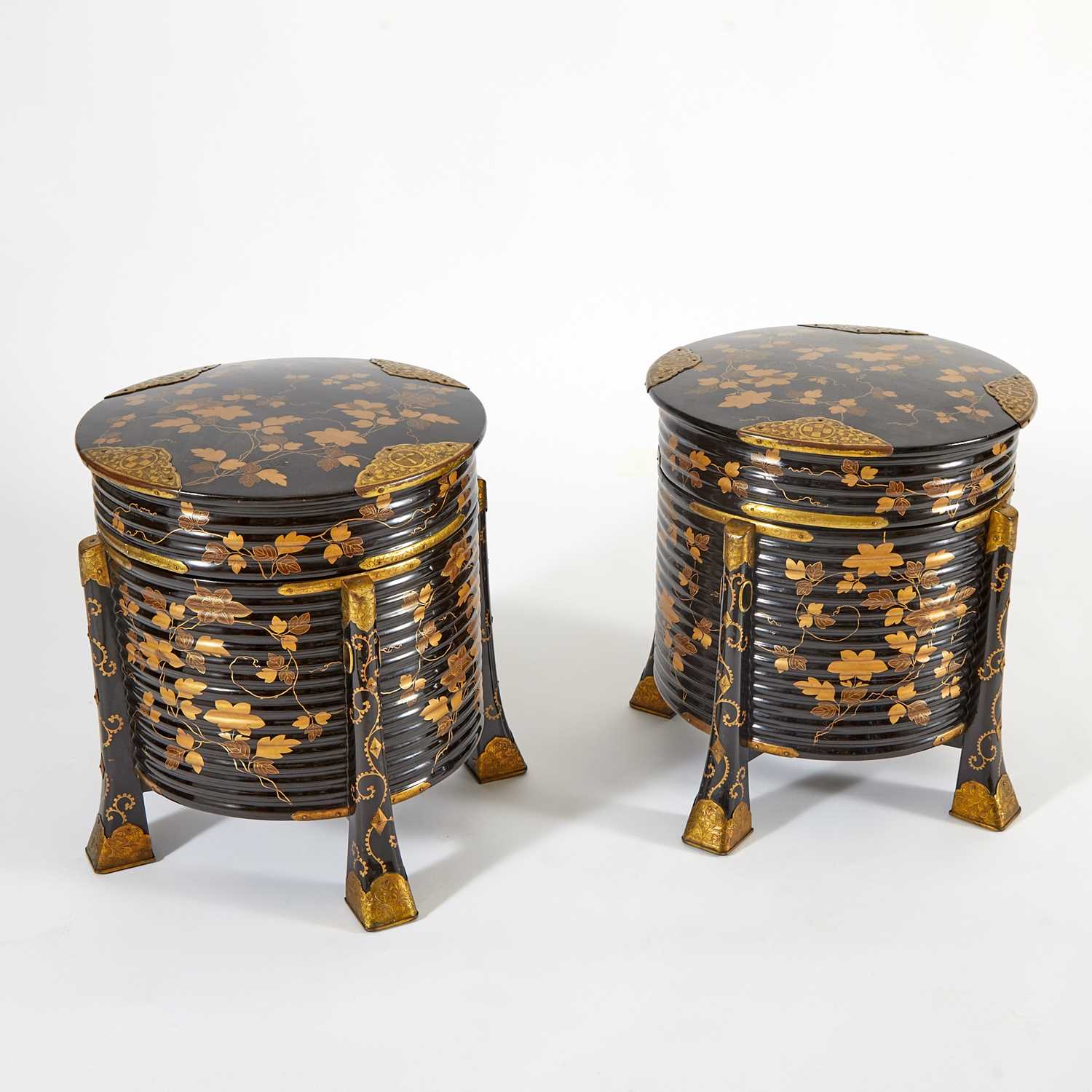 Lot 86 - Pair of Japanese Gilt-Decorated Lacquer Containers