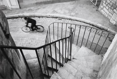 Lot 29 - Henri Cartier-Bresson, Hyères, France, 1933