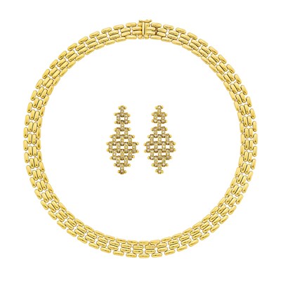Lot 1023 - Gold Link Necklace and Pair of Diamond Pendant-Earrings