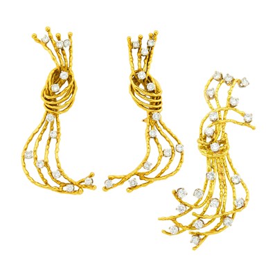 Lot 29 - Gold and Diamond Brooch and Pair of Earrings