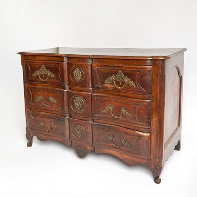 Lot 92 - Provincial Regence Walnut Commode