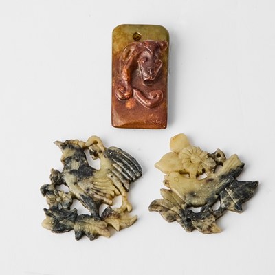 Lot 57 - A Group of Chinese Hardstone Articles