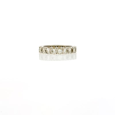 Lot 2080 - Platinum and Diamond Band Ring
