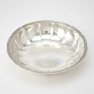 Lot 158 - Tiffany & Co. Sterling Silver Open Vegetable Bowl