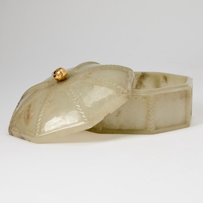 Lot 461 - A Mughal Indian Jade Octagonal Pandan Box and Cover
