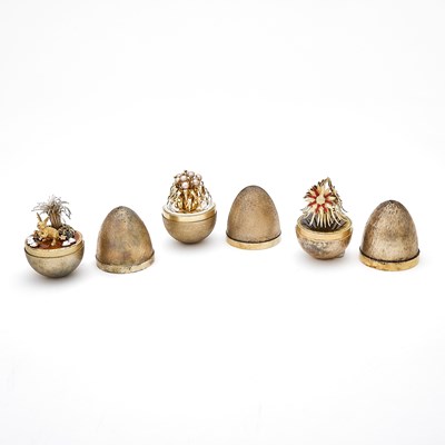 Lot 303 - Three Stuart Devlin Sterling Silver Gilt Surprise Eggs