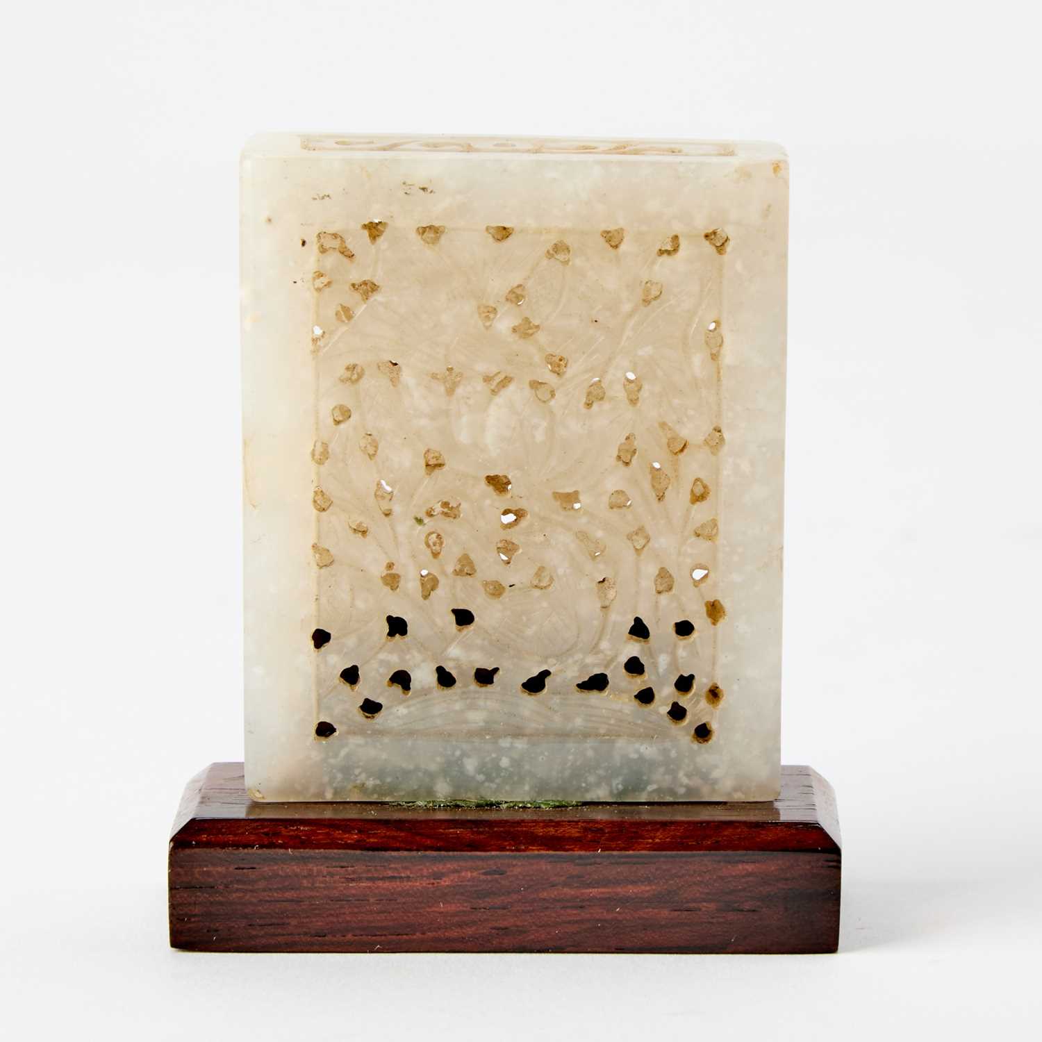 Lot 29 - A Chinese Carved Jade Parfumier