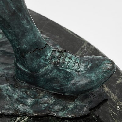 Lot 288 - Gary Eriksen Patinated Bronze Figure Titled "Four Minute Mile"