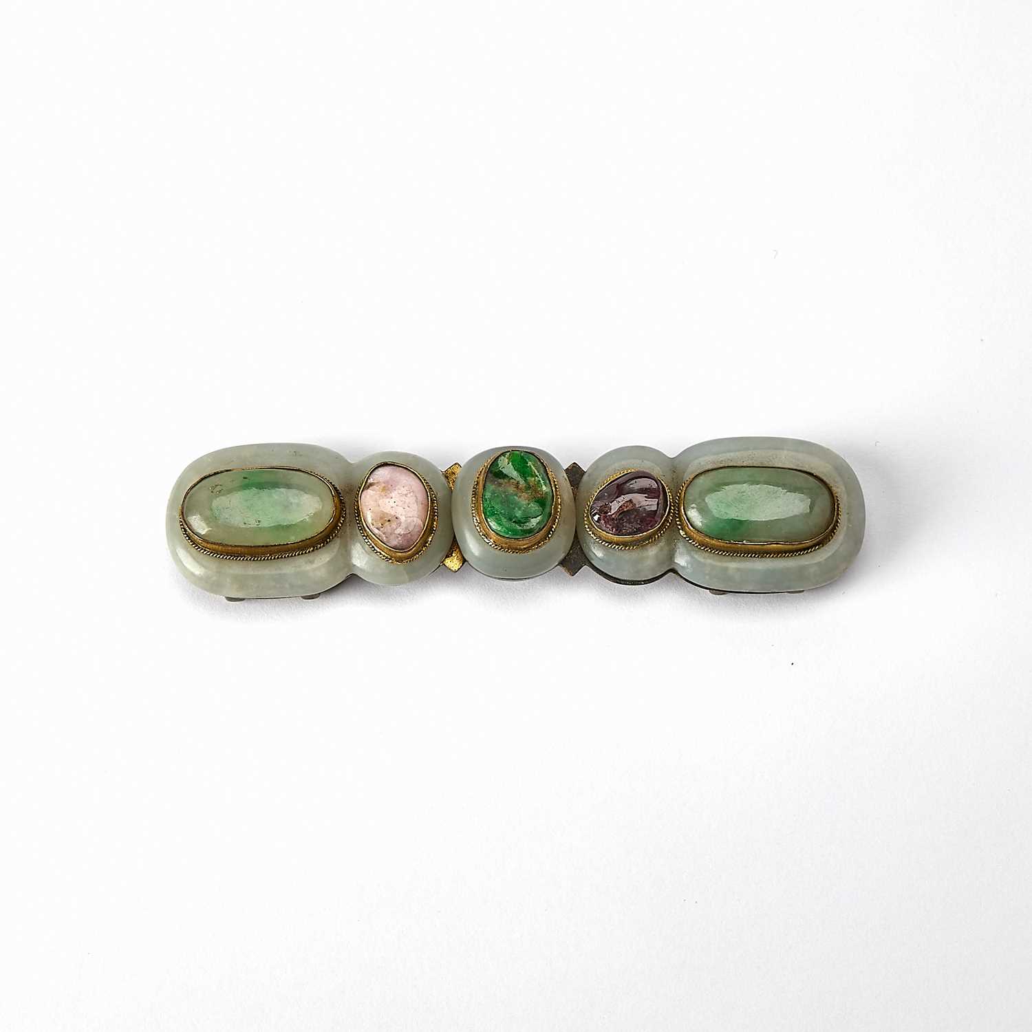 Lot 54 - A Chinese Hardstone and Gilt Metal Buckle