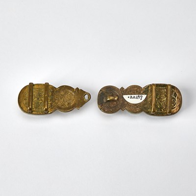 Lot 54 - A Chinese Hardstone and Gilt Metal Buckle