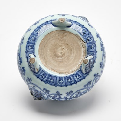 Lot 73 - A Chinese Blue and White Porcelain Tripod Censer