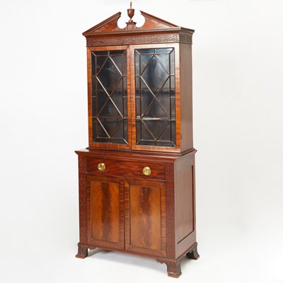 Lot 157 - George III Style Mahogany Bookcase Cabinet