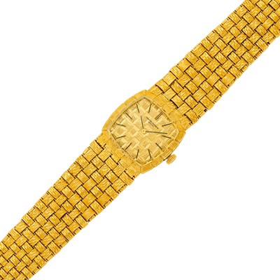 Lot 175 - Vacheron & Constantin Gold Wristwatch, Ref. 7288