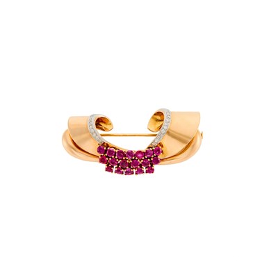 Lot 1181 - Retro Rose Gold, Ruby and Diamond Brooch