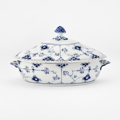 Lot 194 - Royal Copenhagen Porcelain Blue Fluted Full Lace Covered Vegetable Dish