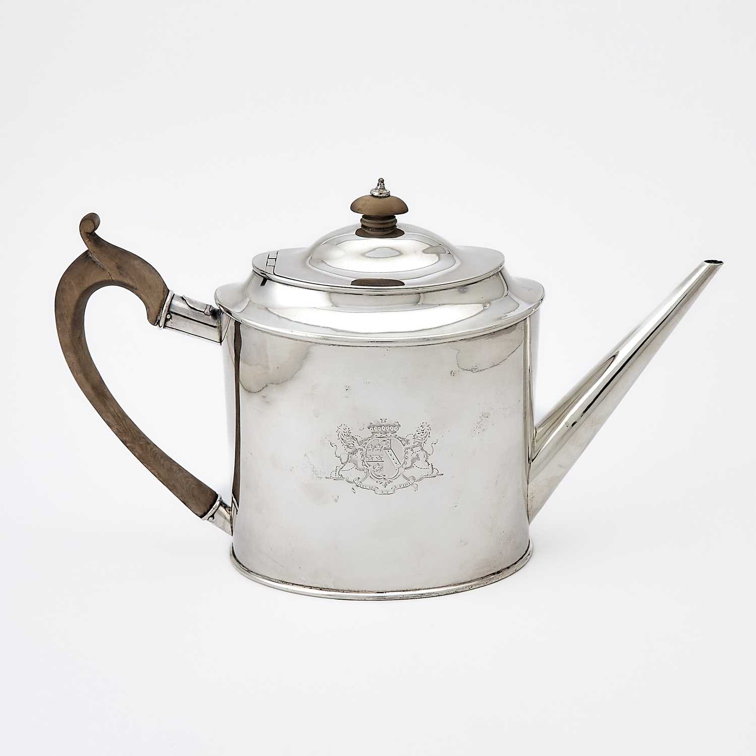 Lot 101 - George III Sterling Silver Teapot