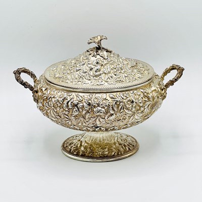 Lot 1134 - American Sterling Silver Covered Tureen
