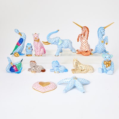 Lot 253 - Group of Herend Porcelain Table Ornaments