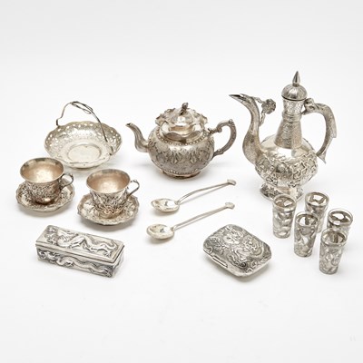 Lot 67 - A Group of Chinese Export Silver Articles
