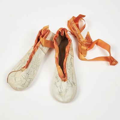 Lot 221 - Leningrad Ballet signed slippers from their 1964 U.S. tour